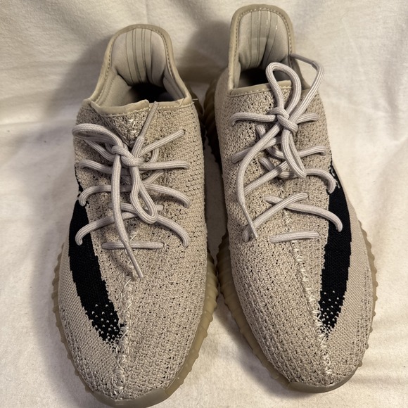 Adidas Yeezy Boost 350 V2 Beige Black SPLY-350 Size 11 HP7870 Kanye West main image 5